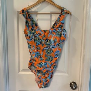 Jantzen size 14 one piece swim suit